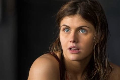 alexander daddario naked